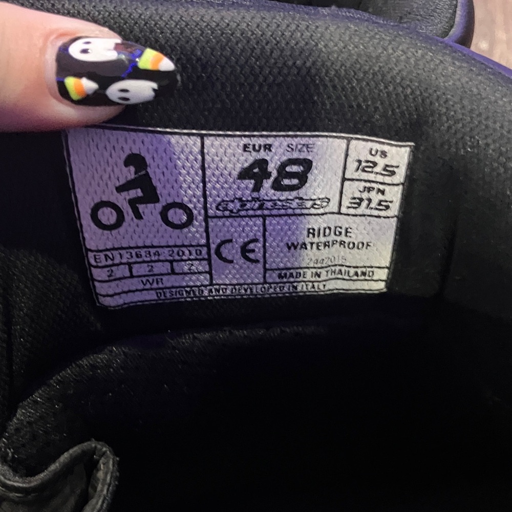 Alpinestars Black Motorcycle Boots - Picture 3 of 7